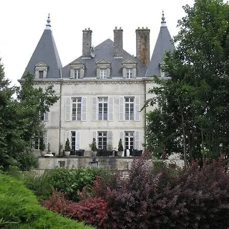 Dans Chateau D'arc-en-barrois Apartament