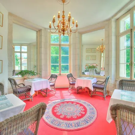 Dans Chateau D'arc-en-barrois * Arc-en-Barrois