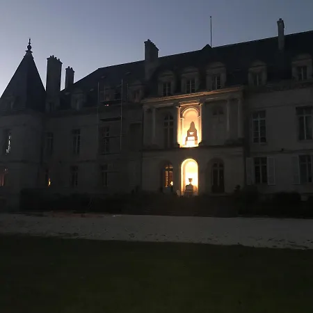 Dans Chateau D'arc-en-barrois Apartament